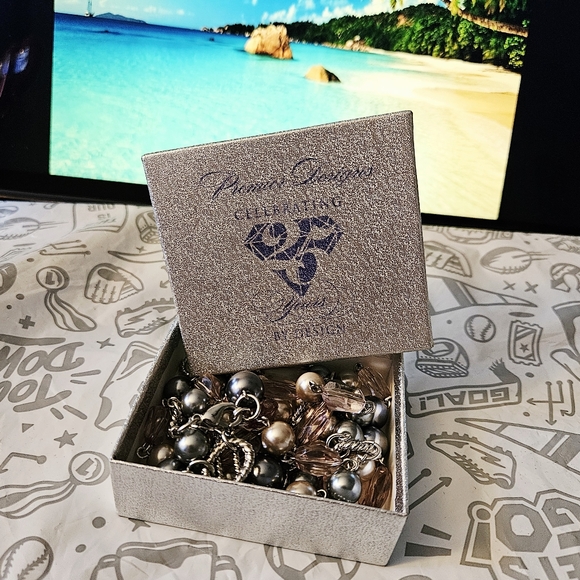 Vintage Premier Designs 36inch necklace - Picture 3 of 10